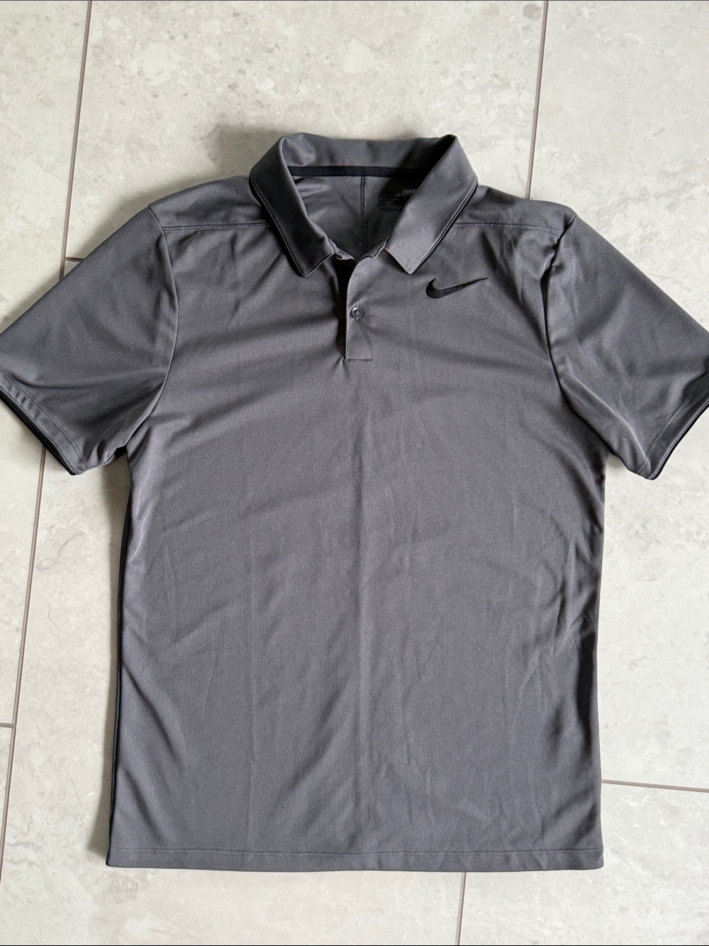 Nike Golf Dri-Fit Men’s Charcoal Gray Polo size Small